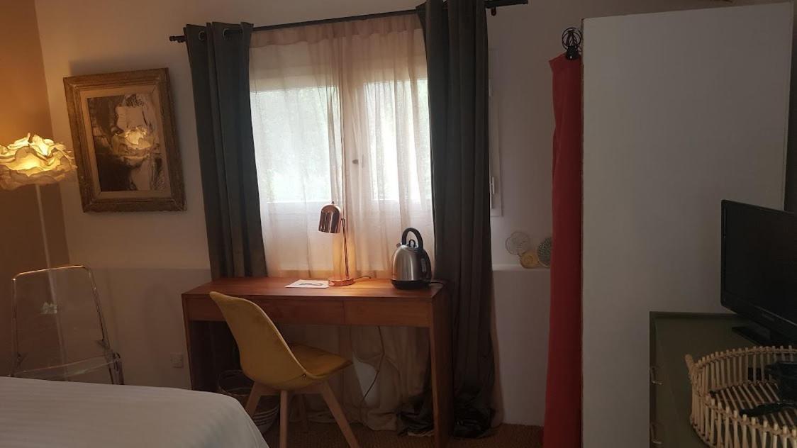 La Maison De Charlie Vaugines Eksteriør bilde